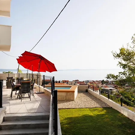 Villa Nova Peaceful Sea View Pool Retreat 포드스트라나