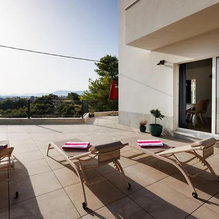 Villa Nova Peaceful Sea View Pool Retreat