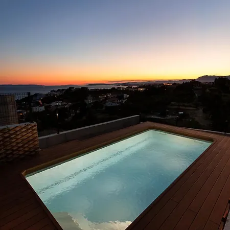 Nova Hillside Oasis With Heated Pool