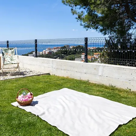 Nova Premium 3-bed Family Oasis Near Split