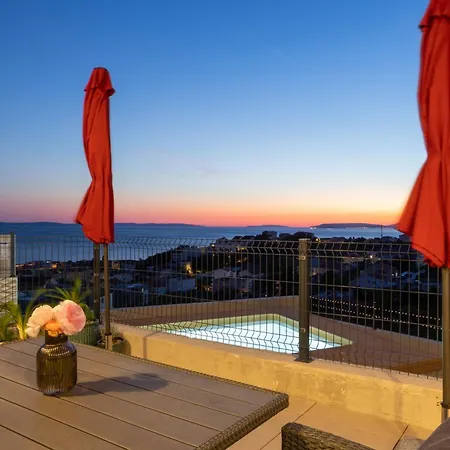 Nova - Isolated Oasis & Heated Sea View Pool